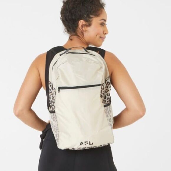 APL All purpose packable leopard print backpack B91‎ main image 8
